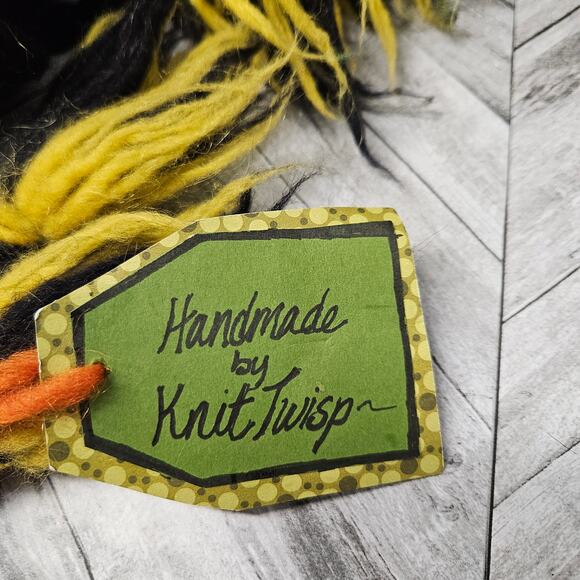 VCU Virginia Beanie Hand Knit Mohawk Tassel Wool Blend College - Picture 4 of 6